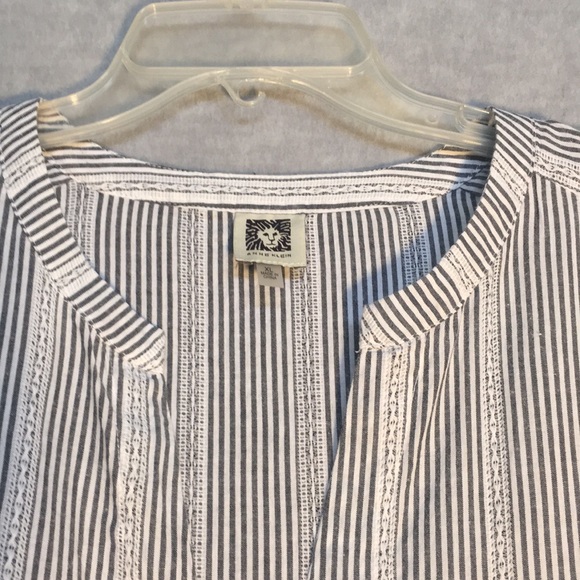 ANNE KLEIN 100% Cotton Striped Shirt w/Logo Buttons Tie Accents on 3/4 Sleeves - Picture 4 of 15
